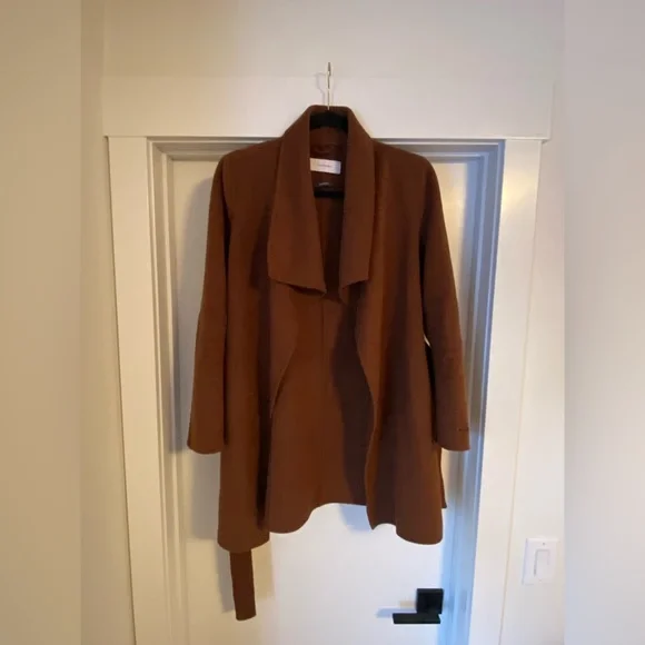Tahari Spring/Fall Jacket Size Small. - Picture 2 of 2